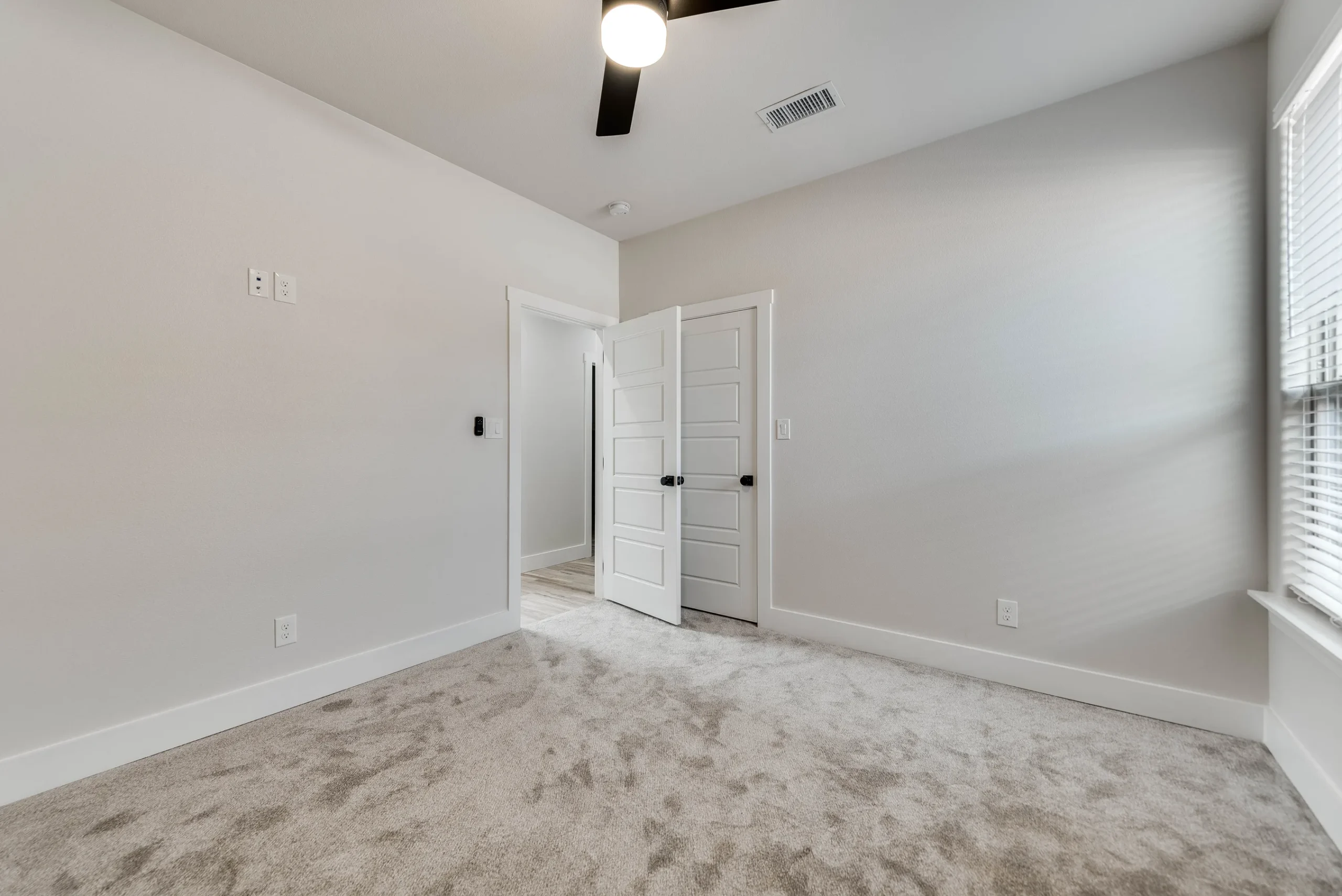 Emerald Oaks - Gallery 18